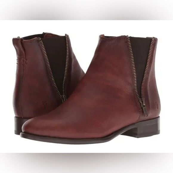 Frye Carly Chelsea Western distressed Bootie in brown with exposed zipper  8 - Picture 3 of 13